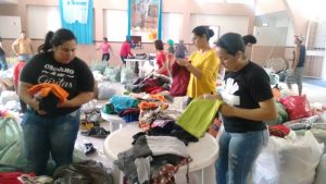 Agentes Cáritas Diocesana realizam triagem no Espaço Dom Hélder,em Pesqueira